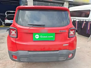 Jeep Renegade 2019 купить из Китая, цена 1 169 000 ₽ — Suifenhe Auto