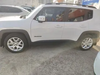 Jeep Renegade 2018 купить из Китая, цена 1 134 000 ₽ — Suifenhe Auto