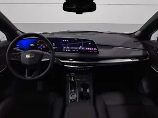 Cadillac XT4 2026 купить из Китая, цена 4 357 000 ₽ — Suifenhe Auto