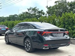 Toyota Avalon 2024 купить из Китая, цена 3 409 000 ₽ — Suifenhe Auto