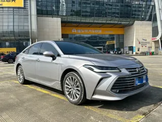 Toyota Avalon 2024 купить из Китая, цена 4 163 000 ₽ — Suifenhe Auto
