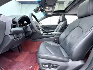 Toyota Avalon 2024 купить из Китая, цена 3 850 000 ₽ — Suifenhe Auto