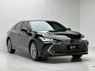 Toyota Avalon 2025 купить из Китая, цена 3 371 000 ₽ — Suifenhe Auto