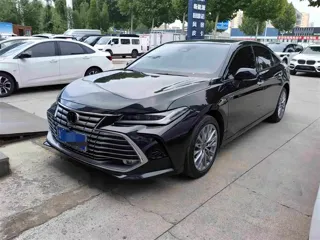 Toyota Avalon 2025 купить из Китая, цена 4 281 000 ₽ — Suifenhe Auto