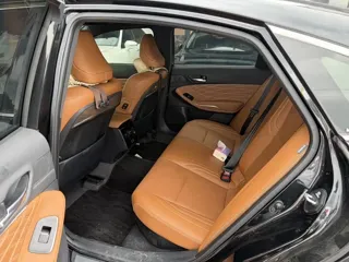 Toyota Avalon 2025 купить из Китая, цена 4 294 000 ₽ — Suifenhe Auto
