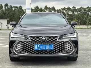 Toyota Avalon 2026 купить из Китая, цена 4 189 000 ₽ — Suifenhe Auto