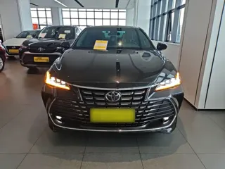 Toyota Avalon 2024 купить из Китая, цена 3 342 000 ₽ — Suifenhe Auto