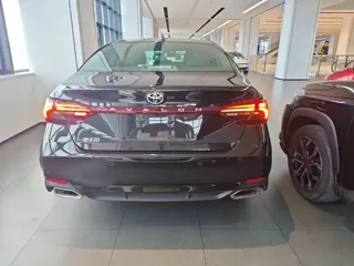 Toyota Avalon 2024 купить из Китая, цена 3 342 000 ₽ — Suifenhe Auto