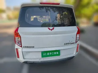 Wuling Hongguang PLUS 2021 купить из Китая, цена 1 243 000 ₽ — Suifenhe Auto