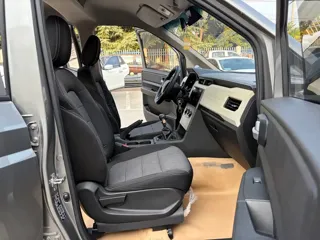 Wuling Hongguang PLUS 2019 купить из Китая, цена 1 147 000 ₽ — Suifenhe Auto