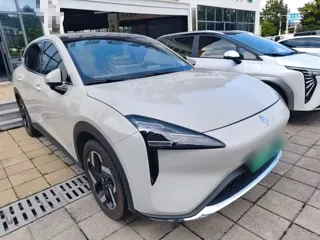 Baojun Yunhai 2025 купить из Китая, цена 2 690 000 ₽ — Suifenhe Auto
