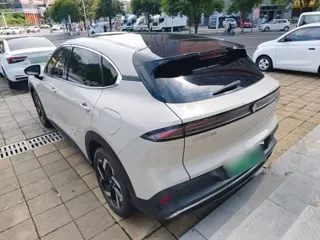 Baojun Yunhai 2025 купить из Китая, цена 2 690 000 ₽ — Suifenhe Auto