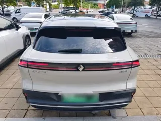 Baojun Yunhai 2025 купить из Китая, цена 2 690 000 ₽ — Suifenhe Auto