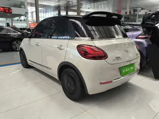 Wuling Bingo 2023 купить из Китая, цена 1 254 000 ₽ — Suifenhe Auto