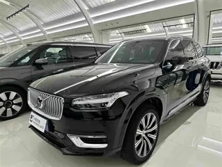 Volvo XC90 2025