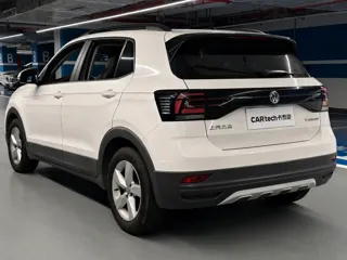 Volkswagen T-Cross 2020 купить из Китая, цена 1 422 000 ₽ — Suifenhe Auto