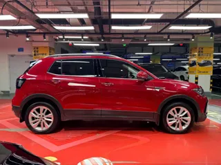 Volkswagen T-Cross 2020 купить из Китая, цена 1 396 000 ₽ — Suifenhe Auto
