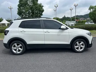 Volkswagen T-Cross 2019 купить из Китая, цена 1 344 000 ₽ — Suifenhe Auto