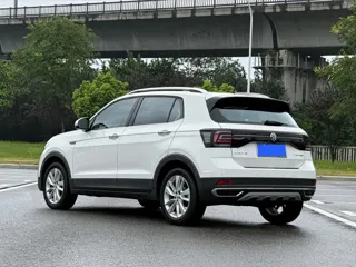 Volkswagen T-Cross 2021 купить из Китая, цена 1 565 000 ₽ — Suifenhe Auto