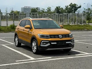 Volkswagen T-Cross 2019 купить из Китая, цена 1 422 000 ₽ — Suifenhe Auto