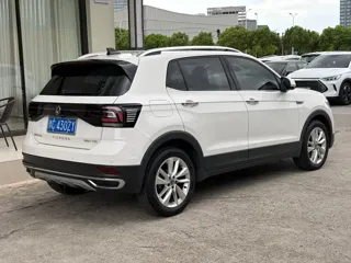 Volkswagen T-Cross 2022 купить из Китая, цена 1 769 000 ₽ — Suifenhe Auto