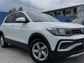 Volkswagen T-Cross 2023 купить из Китая, цена 1 582 000 ₽ — Suifenhe Auto