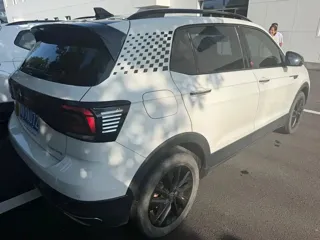 Volkswagen T-Cross 2023 купить из Китая, цена 1 714 000 ₽ — Suifenhe Auto