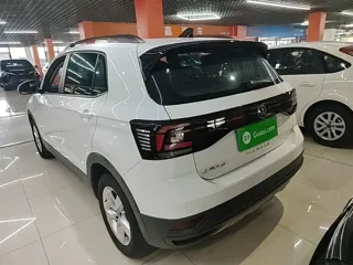 Volkswagen T-Cross 2025 купить из Китая, цена 1 652 000 ₽ — Suifenhe Auto