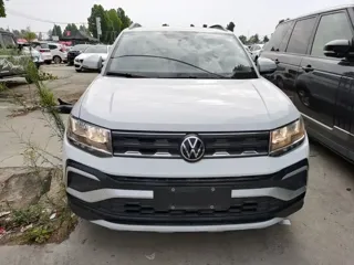 Volkswagen T-Cross 2023 купить из Китая, цена 1 227 000 ₽ — Suifenhe Auto