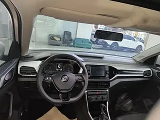 Volkswagen T-Cross 2020 купить из Китая, цена 1 438 000 ₽ — Suifenhe Auto