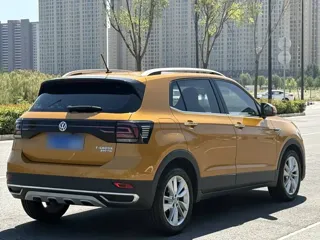 Volkswagen T-Cross 2020 купить из Китая, цена 1 498 000 ₽ — Suifenhe Auto