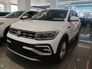 Volkswagen T-Cross 2020 купить из Китая, цена 1 568 000 ₽ — Suifenhe Auto