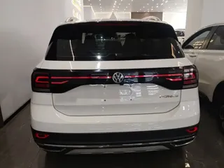 Volkswagen T-Cross 2020 купить из Китая, цена 1 568 000 ₽ — Suifenhe Auto