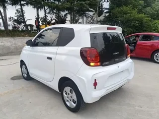 Roewe CLEVER 2022 купить из Китая, цена 824 000 ₽ — Suifenhe Auto