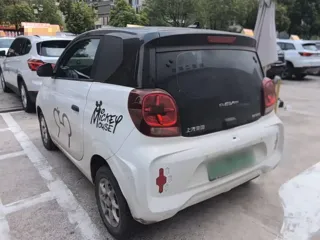 Roewe CLEVER 2023 купить из Китая, цена 893 000 ₽ — Suifenhe Auto