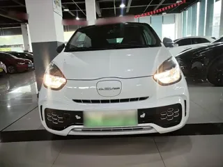 Roewe CLEVER 2024 купить из Китая, цена 942 000 ₽ — Suifenhe Auto