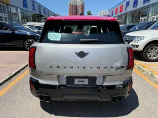 MINI JCW COUNTRYMAN 2025 купить из Китая, цена 7 409 000 ₽ — Suifenhe Auto