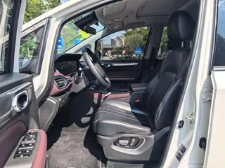 GAC Trumpchi M6 2024 купить из Китая, цена 2 730 000 ₽ — Suifenhe Auto