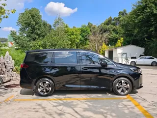 GAC Trumpchi M6 2024 купить из Китая, цена 2 811 000 ₽ — Suifenhe Auto