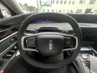 Lincoln Nautilus 2025 купить из Китая, цена 6 883 000 ₽ — Suifenhe Auto