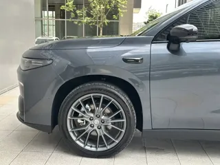 Leapmotor C10 2026 купить из Китая, цена 4 121 000 ₽ — Suifenhe Auto