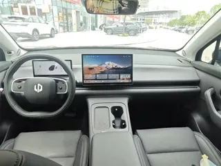 Leapmotor C10 2025 купить из Китая, цена 3 604 000 ₽ — Suifenhe Auto