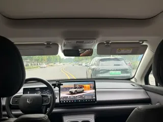 Leapmotor C10 2025 купить из Китая, цена 3 595 000 ₽ — Suifenhe Auto