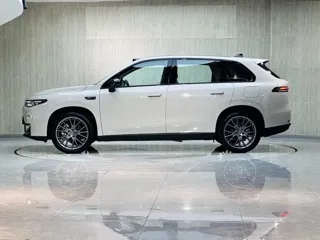 Leapmotor C10 2025 купить из Китая, цена 3 658 000 ₽ — Suifenhe Auto