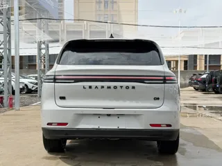 Leapmotor C10 2025 купить из Китая, цена 3 440 000 ₽ — Suifenhe Auto