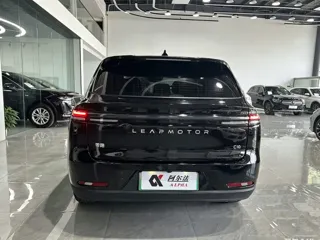 Leapmotor C10 2025 купить из Китая, цена 3 477 000 ₽ — Suifenhe Auto