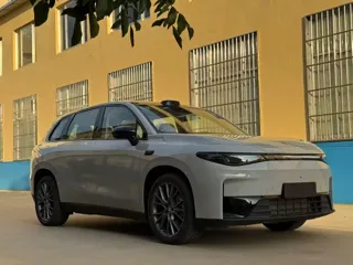 Leapmotor C10 2025 купить из Китая, цена 3 713 000 ₽ — Suifenhe Auto