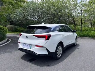Buick Velite 6 2025 купить из Китая, цена 2 589 000 ₽ — Suifenhe Auto