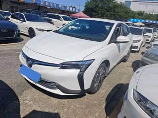 Buick Velite 6 2019 купить из Китая, цена 1 016 000 ₽ — Suifenhe Auto