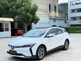 Buick Velite 6 2025 купить из Китая, цена 2 643 000 ₽ — Suifenhe Auto